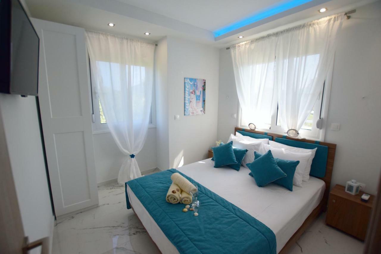 V Luxury Suites Toroni 3 Eksteriør billede