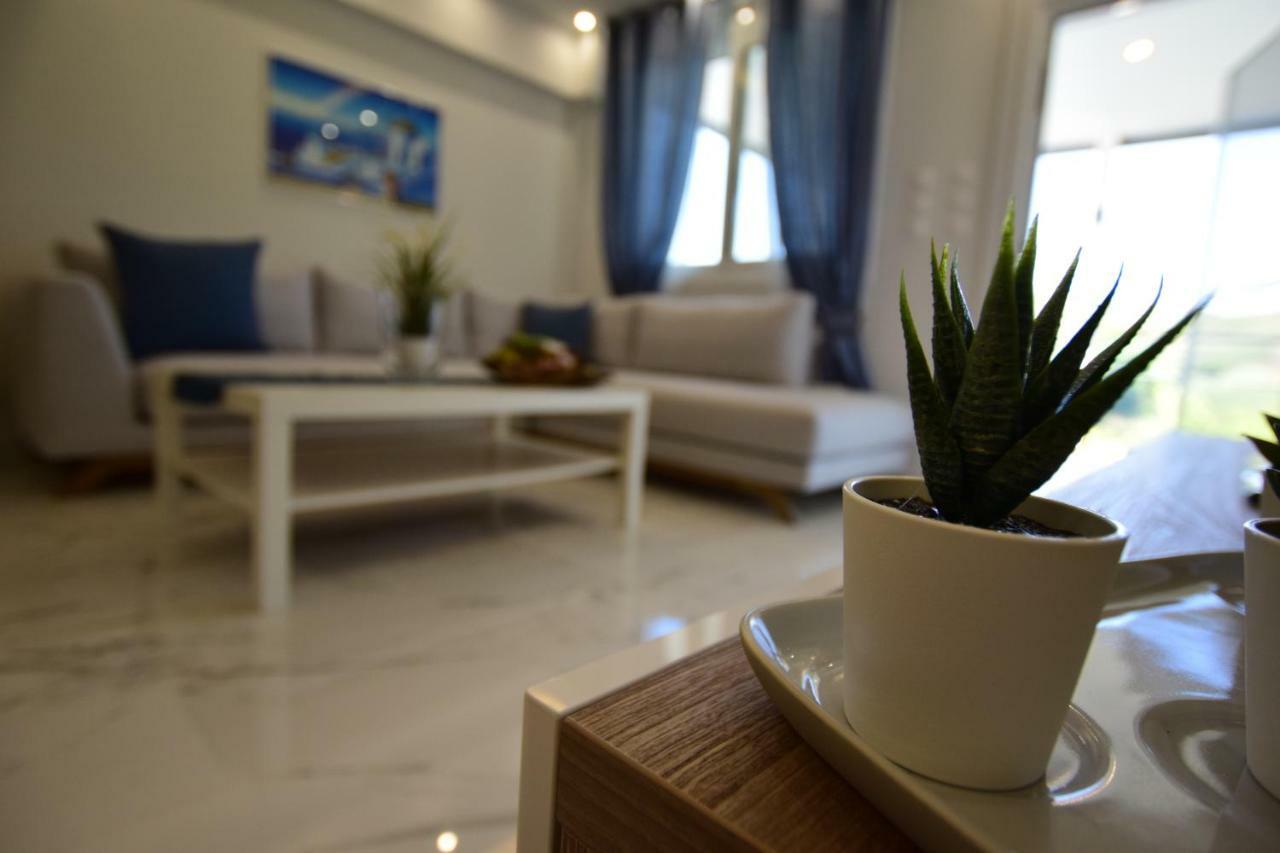 V Luxury Suites Toroni 3 Eksteriør billede