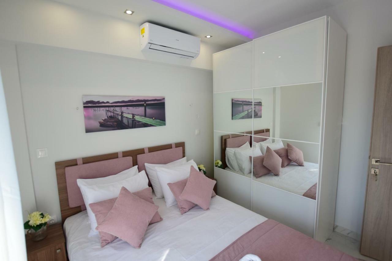 V Luxury Suites Toroni 3 Eksteriør billede